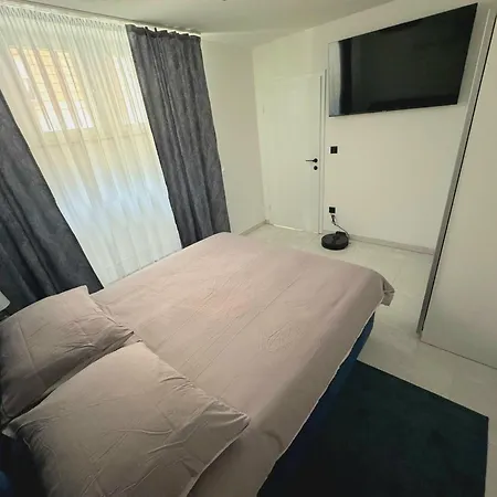 Pia Appartement *